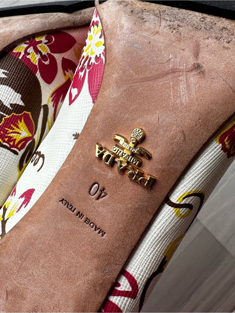 PRADA Floral Pumps - Picture 5 of 7